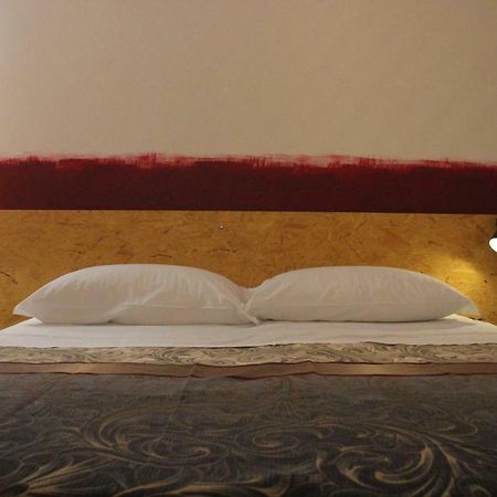 Hotel Casa Madè à Chieti Extérieur photo